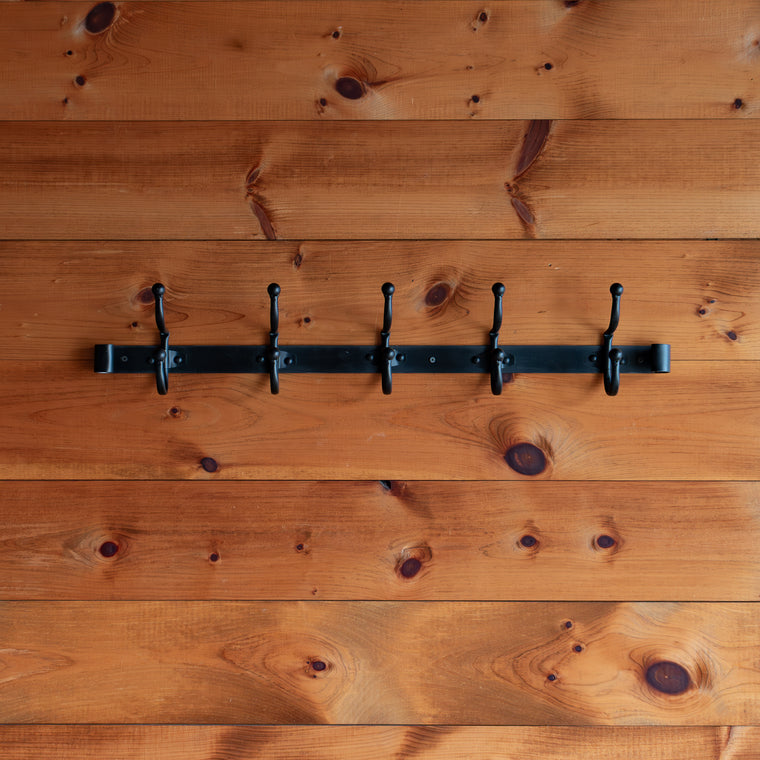 5 Hook Wall Rack