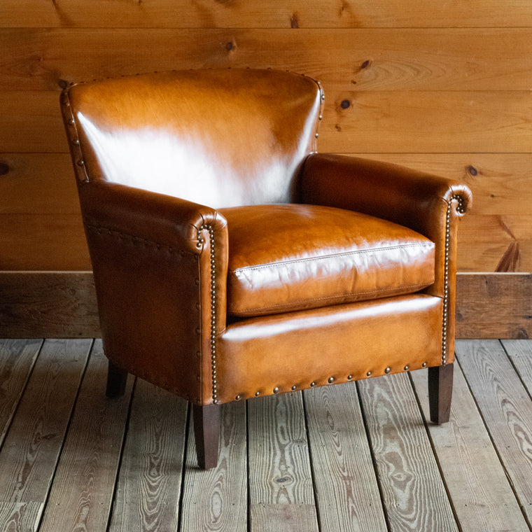 Traveler's Chair in Cameo Brown Burnished Leather