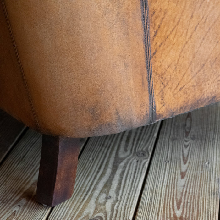 Buffalo Leather Tufted Wing Back Chair with Nailhead Trim, Back Leg Detail
