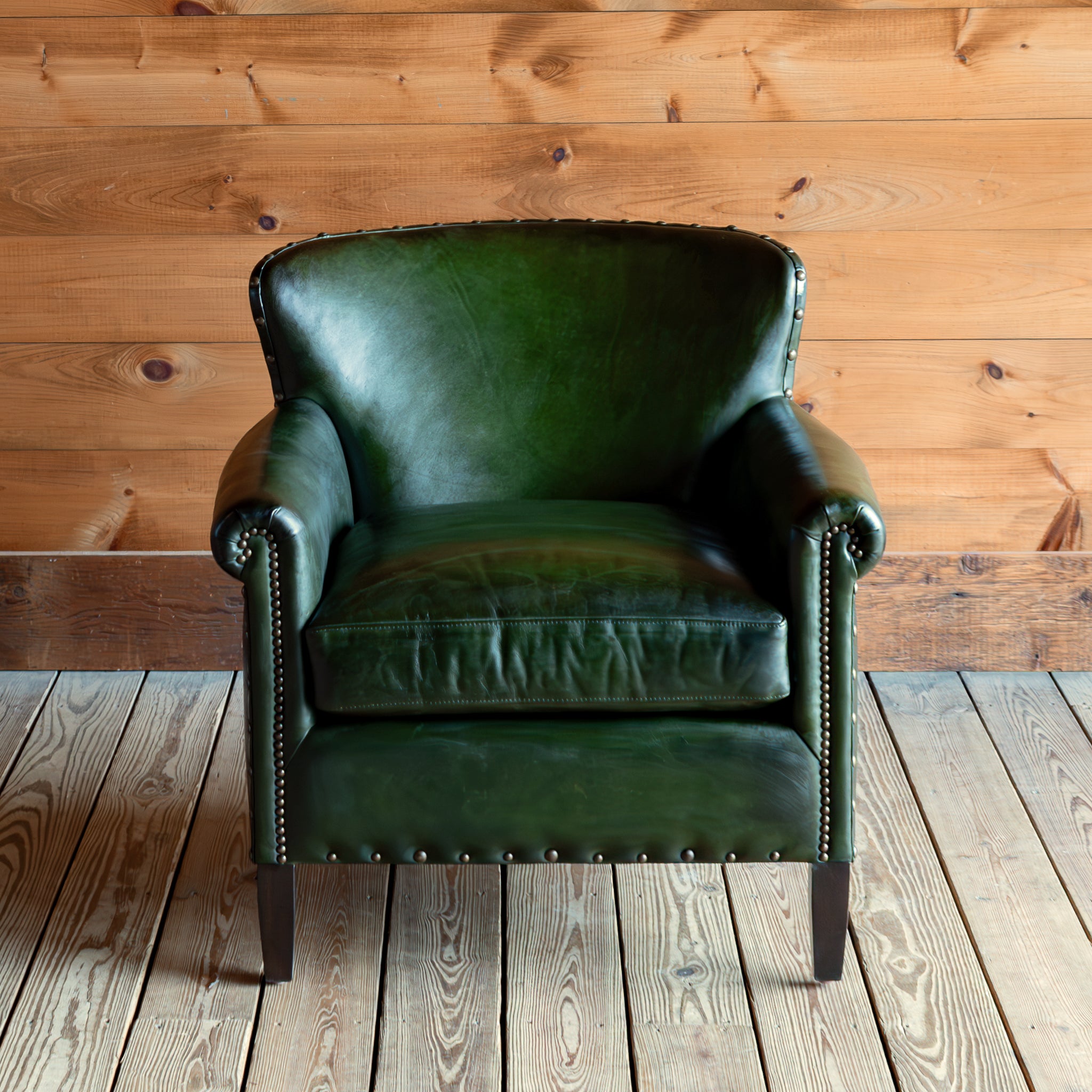 Traveler's Chair in Remington Emerald Burnished Leather